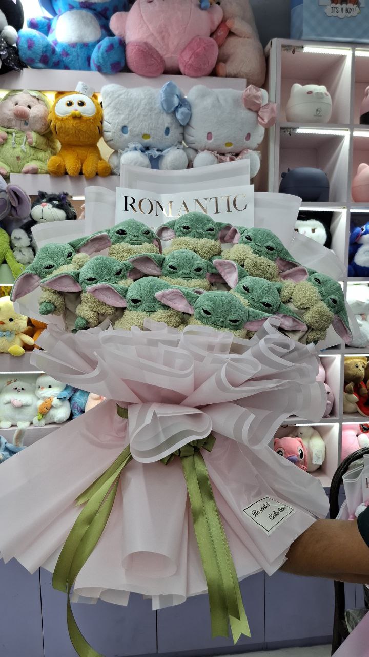 دسته گل عروسکی بیبی یودا 10 عددی