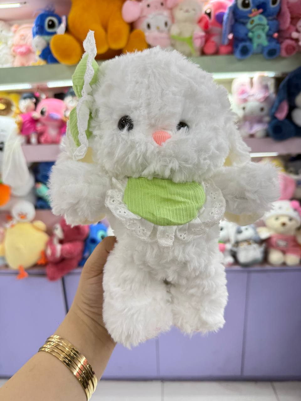 عروسک خرگوش قشنگ